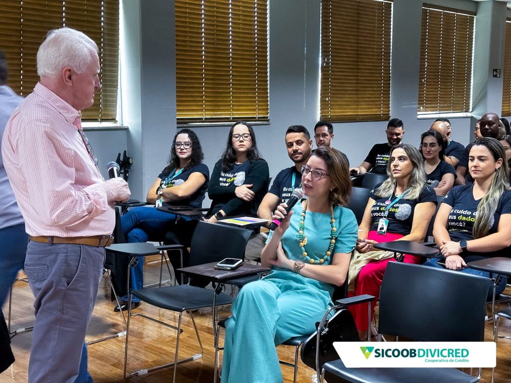 Sicoob Divicred promove palestra de conscientização sobre Proteção de Dados