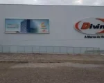 Após forte chuva que afetou parte da estrutura da Divine Vidros, empresa retoma atividades