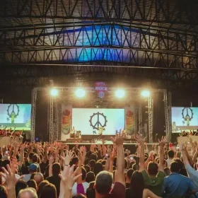 Humberto Gessinger, Di Ferrero, Paulo Miklos e Raimundos s&atilde;o atra&ccedil;&otilde;es em festival de rock em Divin&oacute;polis