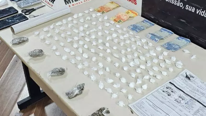 Nova Serrana: Homem é preso com mais de 140 endolas de cocaína e maconha