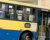 Ônibus se envolve em acidente no Centro de Divinópolis