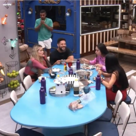 Goleiro do Corinthians e Yasmin Brunet antes do BBB 24