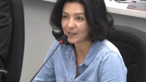 Sheila Salvino &eacute; confirmada a nova Secret&aacute;ria Municipal de Sa&uacute;de de Divin&oacute;polis