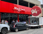 Est&uacute;dio M&oacute;vel 94 LIVE acompanha a nova loja da M&aacute;xima Papelaria