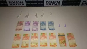 Lagoa da Prata: Adolescente &eacute; apreendido com pedras de crack e pinos de coca&iacute;na