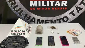 Ita&uacute;na: PM prende acusado de tr&aacute;fico de drogas e recepta&ccedil;&atilde;o