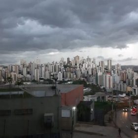 Divinópolis e outras cidades de Minas em alerta para chuvas intensas