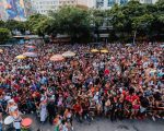 Pesquisa da CDL/BH mostra que bebidas, lanches e adereços serão os principais produtos consumidos durante o carnaval