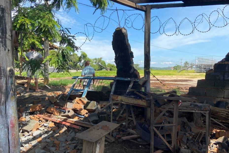 "15 minutos de terror": Testemunha relata temporal que atingiu Divinópolis