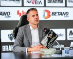 Atlético agora tem um “santo” diretor executivo de futebol.