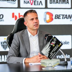 Atl&eacute;tico agora tem um &ldquo;santo&rdquo; diretor executivo de futebol.