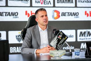 Atl&eacute;tico agora tem um &ldquo;santo&rdquo; diretor executivo de futebol.