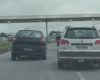 Carro estragado deixa trânsito lento na MG-050
