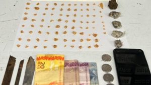 Divin&oacute;polis: Homem &eacute; preso com drogas no bairro Santa Luzia