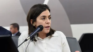 A deputada Lohanna (PV) pediu &agrave;s autoridades celeridade nas investiga&ccedil;&otilde;es das amea&ccedil;as sofridas pelas parlamentares mineiras