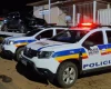 A Polícia Militar recuperou um veículo clonado na BR-262, na Praça do Pedágio, no domingo (18/2). De acordo com o órgão, as viaturas estavam posicionadas com intuito de abordar o veículo Toyota Hillux