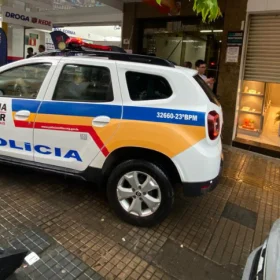 Bandidos assaltam joalheria no Centro, em Divinópolis