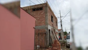 Choque el&eacute;trico mata dois e deixa um ferido em Nova Serrana