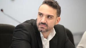 Fl&aacute;vio Marra &eacute; reeleito vereador em Divin&oacute;polis