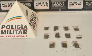 Divin&oacute;polis- Militares apreendem drogas no bairro Na&ccedil;&otilde;es
