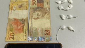 Homem é preso com drogas no Carnaval de Itapecerica
