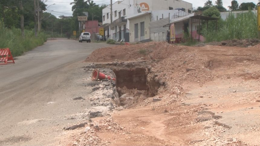 Nova empresa assume obras da Av. Magalh&atilde;es Pinto, em Divin&oacute;polis