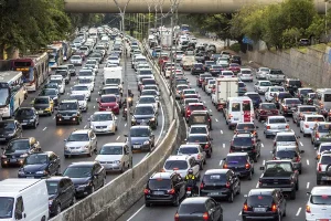 IPVA 2025: Vencimento da terceira parcela come&ccedil;a na segunda (7/4) em MG