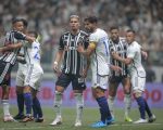 Galo e Raposa começam a decidir o título. Atlético x Cruzeiro. A Minas FM transmite ao vivo.