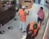 Dupla assalta loja de celulares em Santo Antônio do Monte