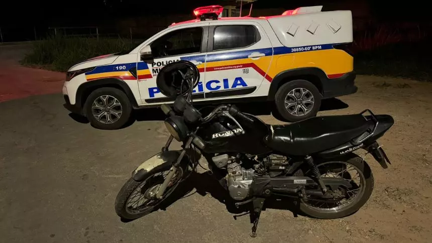PM recupera motocicleta furtada em Nova Serrana
