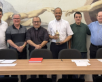 Padres que vão atuar na nova fase de beatificação de Padre Libério se preparam para entrar em ação