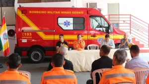 O 10° Batalhão de Bombeiros Militar de Divinópolis recebeu, nesta segunda-feira (11), uma viatura operacional de resgate, adquirida por emenda parlamentar do Deputado Federal Domingos Sávio.