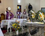 Dom Tarcísio celebra missa de corpo presente de Padre Cassimiro