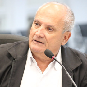 Edsom Sousa retira pré-candidatura nas eleições 2024 em Divinópolis