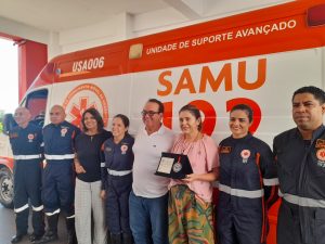 Gleide recebe homenagem e anuncia 31 novas ambul&acirc;ncias para o SAMU