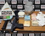 Homem é preso com motocicleta furtada e mais de R$ 4 mil