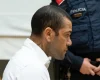 Daniel Alves não morreu na prisão; família desmente boato