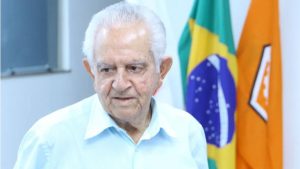 Galileu anuncia sa&iacute;da do MDB ap&oacute;s 48 anos