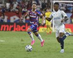 Raposa encara o Leão de olho na liderança. Fortaleza x Cruzeiro. A Minas FM transmite.