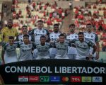 Depois do Penta, o foco volta para a Libertadores. Atlético x Rosario Central. A Minas FM transmite.