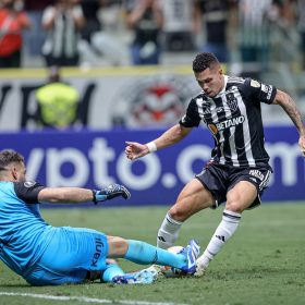 Paulinho quer brilhar de novo no Brasileir&atilde;o.