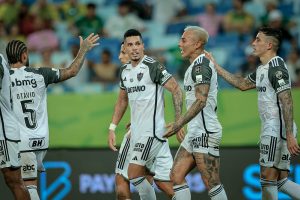 Galo vence mais uma no Brasileirão com futebol de líderes.