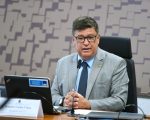 PEC que aumenta licença-maternidade é apoiada por 76%; Carlos Viana é autor do projeto