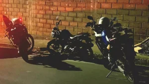 Pitangui: PM apreende adolescente e recupera moto furtada