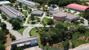Cefet Divin&oacute;polis: Conselho Diretor aprova cancelamento de aulas