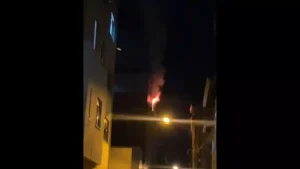 Veja vídeo: Incêndio destrói apartamento no Centro de Divinópolis