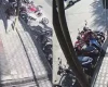 Câmeras de segurança flagram furto de moto no Centro de Divinópolis