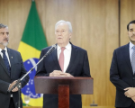 Lula veta projeto e mantém saidinhas de presos