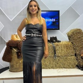Programa especial da TV Candidés e Rádio Nova Sertaneja apresenta candidatas do Concurso de Rainha da Divinaexpo