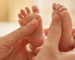 Anvisa autoriza registro de vacina que previne bronquiolite em bebês
